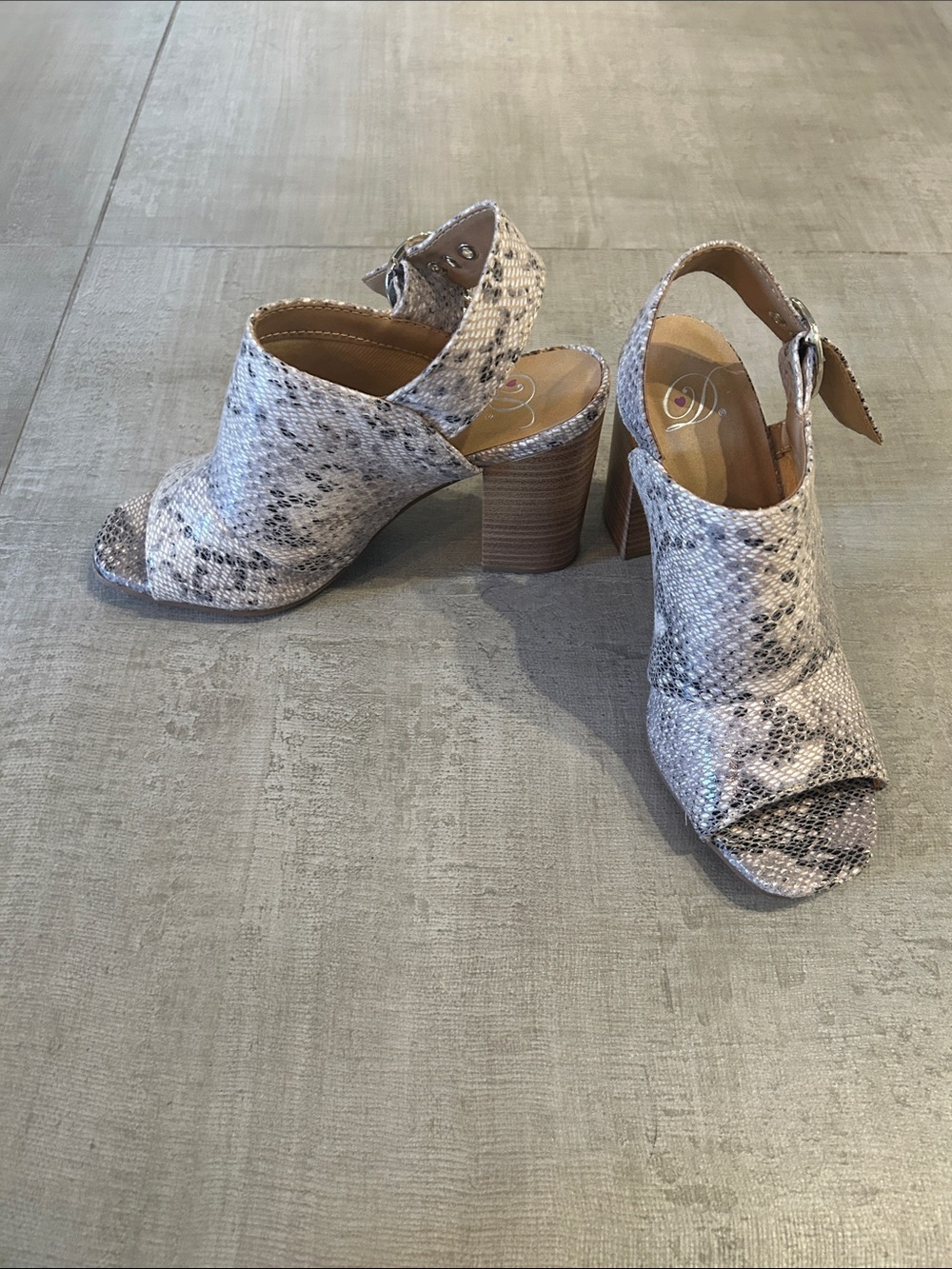 Peep-Toe Snake-Print Slingback Heels - Neutral Gray